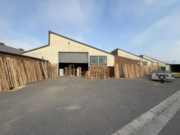306 m² Industrial space