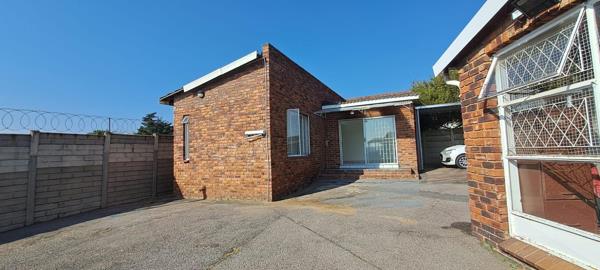1 Bedroom Garden Cottage