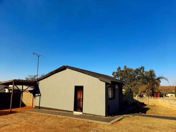 2 Bedroom House