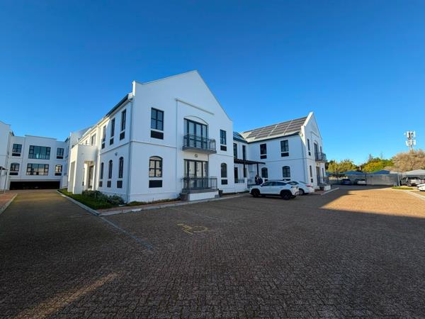 1 046.9 m² Commercial space
