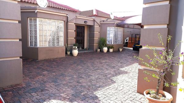 3 Bedroom Townhouse