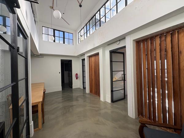 253 m² Commercial space