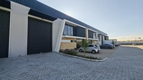 565 m² Industrial space