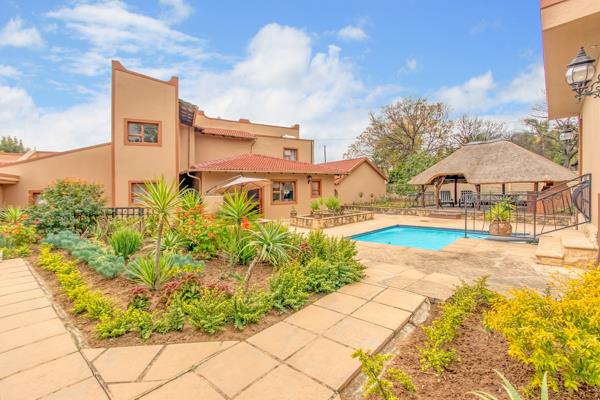 5 Bedroom House