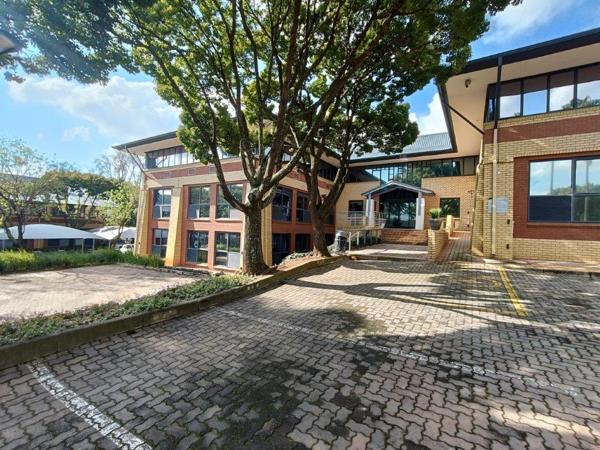 319 m² Commercial space