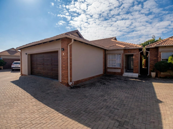 3 Bedroom Townhouse
