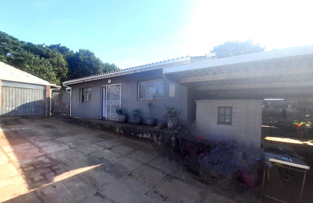 2 Bedroom House