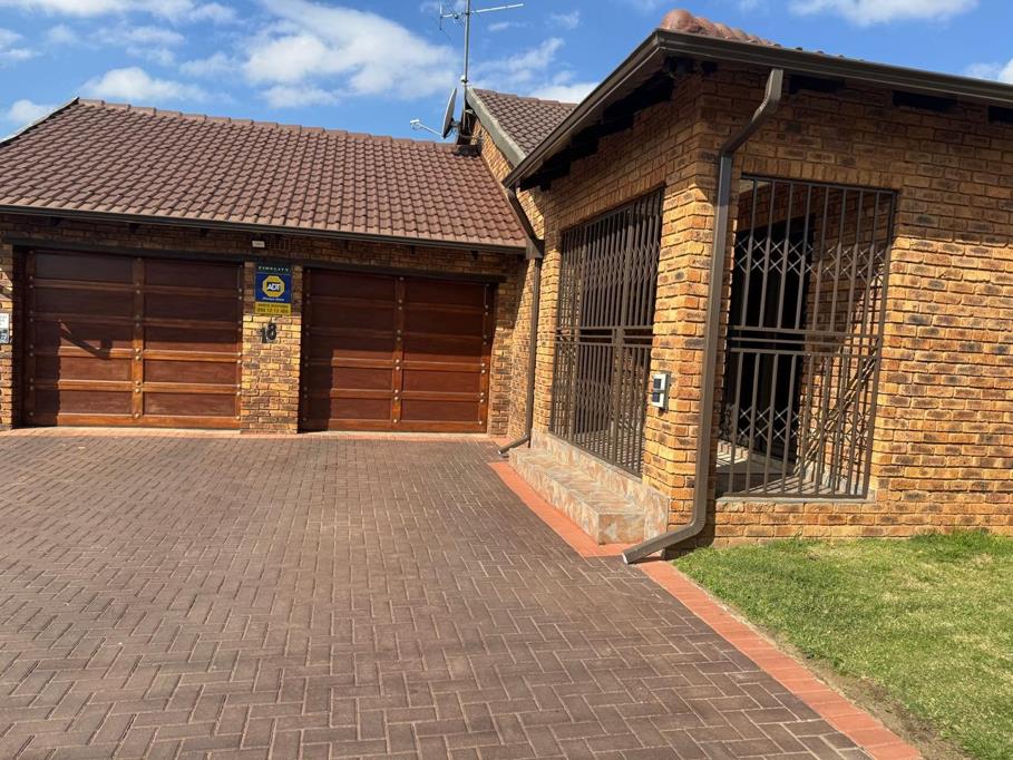 4 Bedroom House