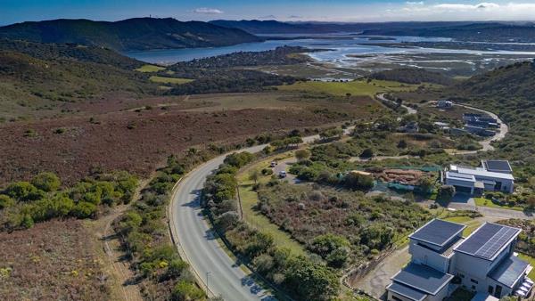 1 531 m² Land