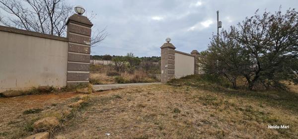 1 000 m² Land