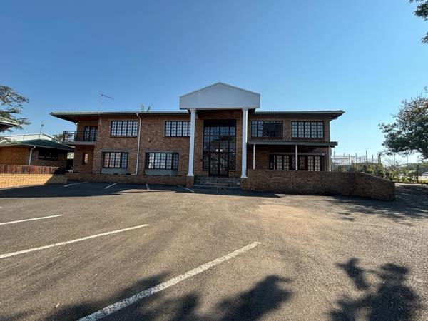 120.2 m² Office Space