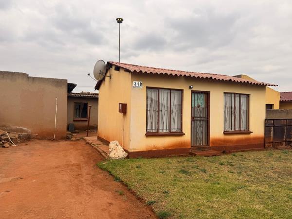1 Bedroom House