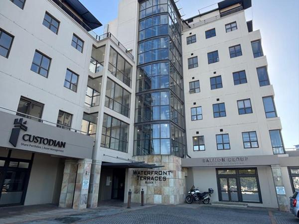 415 m² Office Space