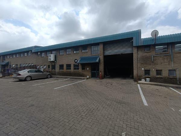 567 m² Industrial space