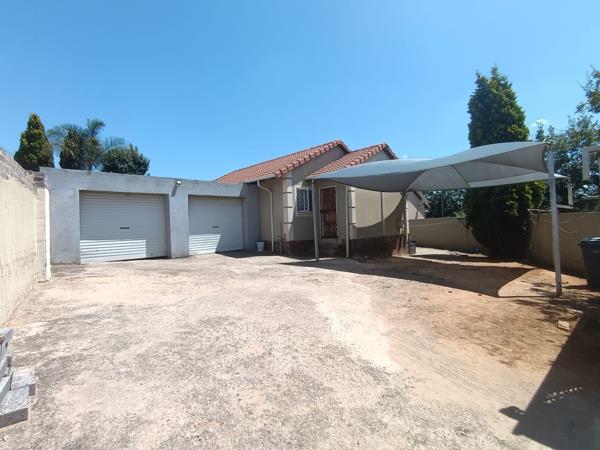 6 Bedroom House