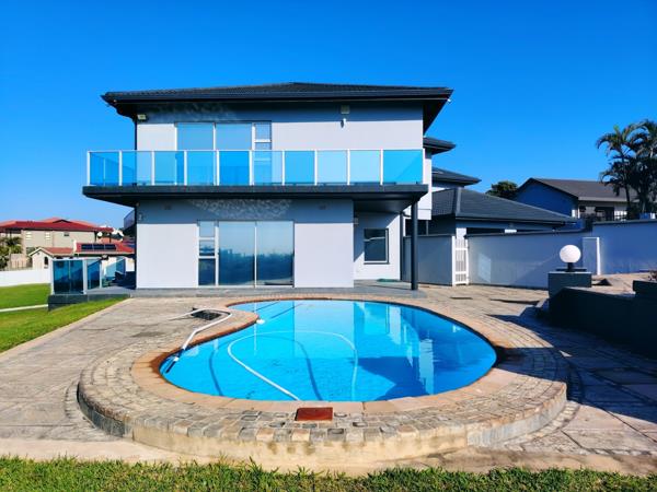 6 Bedroom House