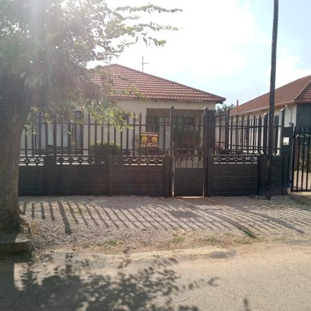 2 Bedroom House