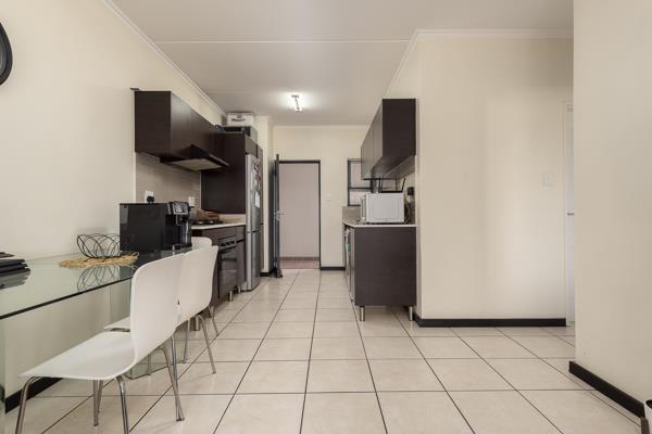 2 Bedroom Flat