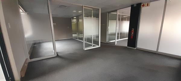 468 m² Commercial space