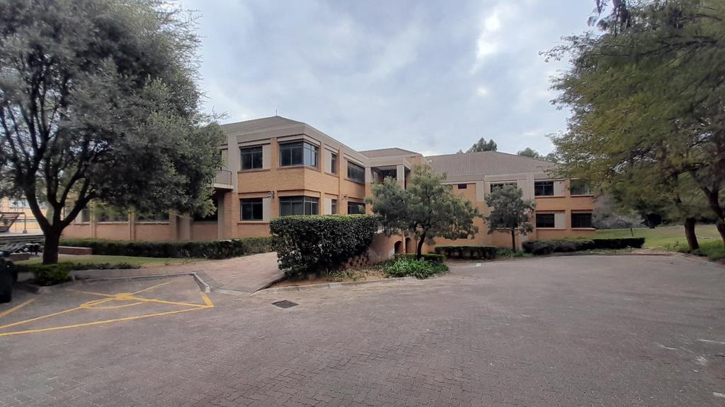 468 m² Commercial space