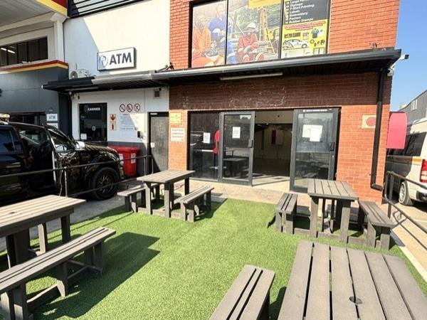 68 m² Commercial space