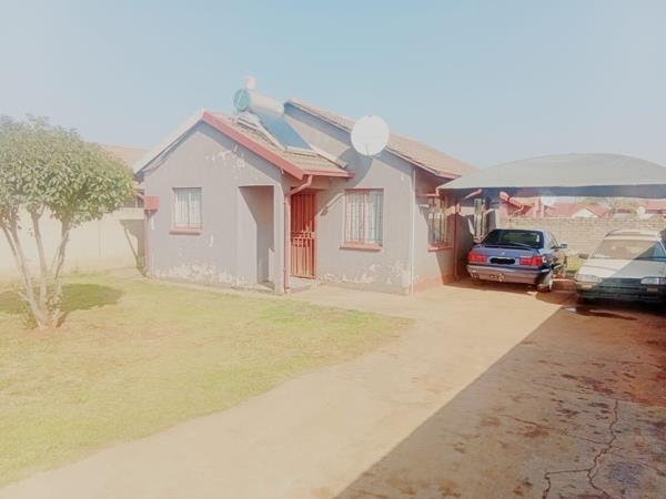 2 Bedroom House