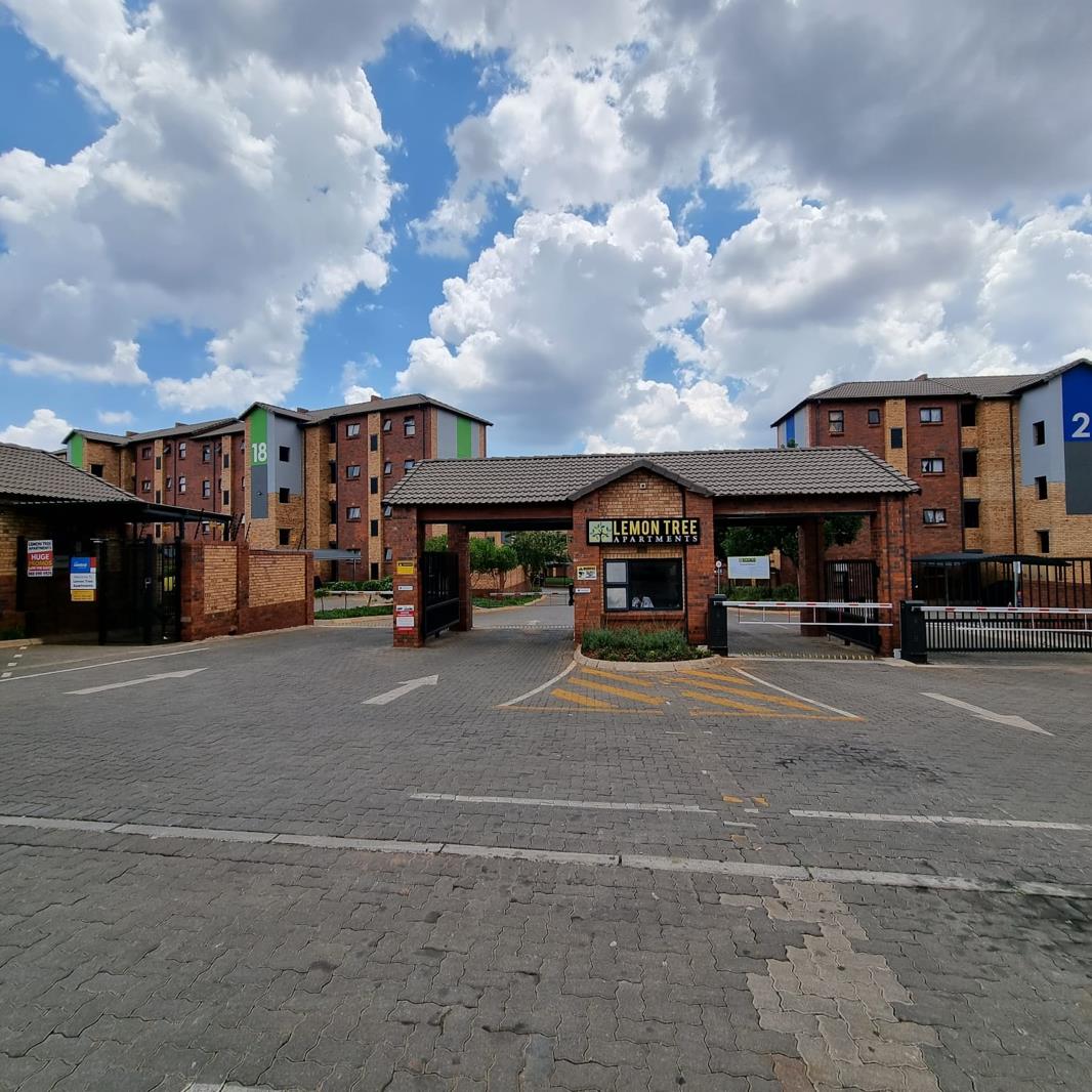 2 Bedroom Apartment in La Montagne