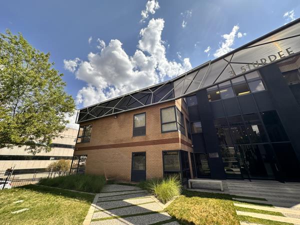 253 m² Commercial space