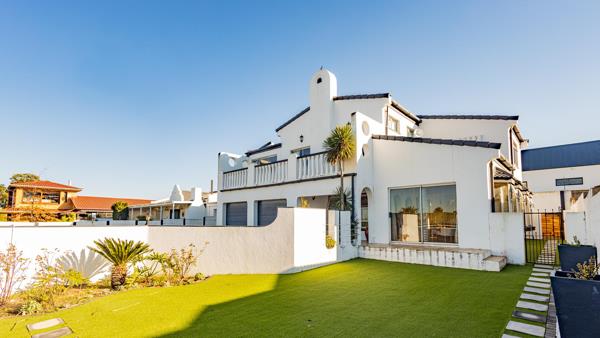 5 Bedroom House