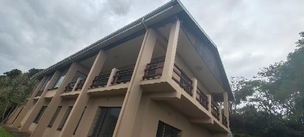 6 Bedroom House