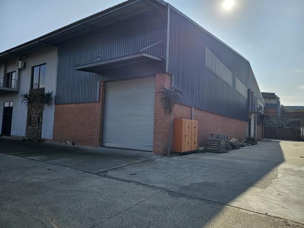 687 m² Industrial space