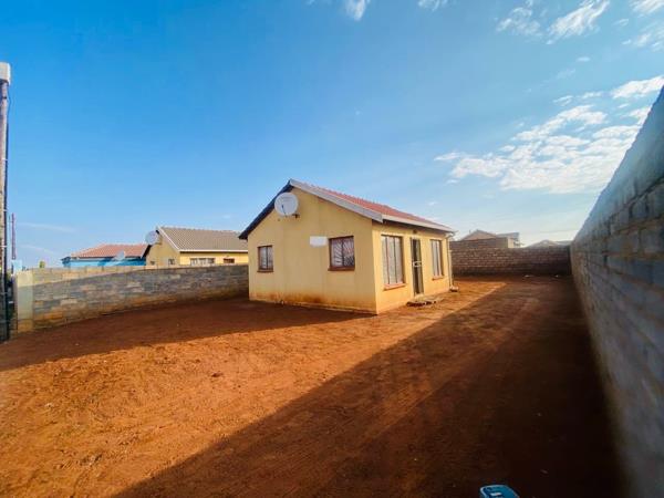 2 Bedroom House