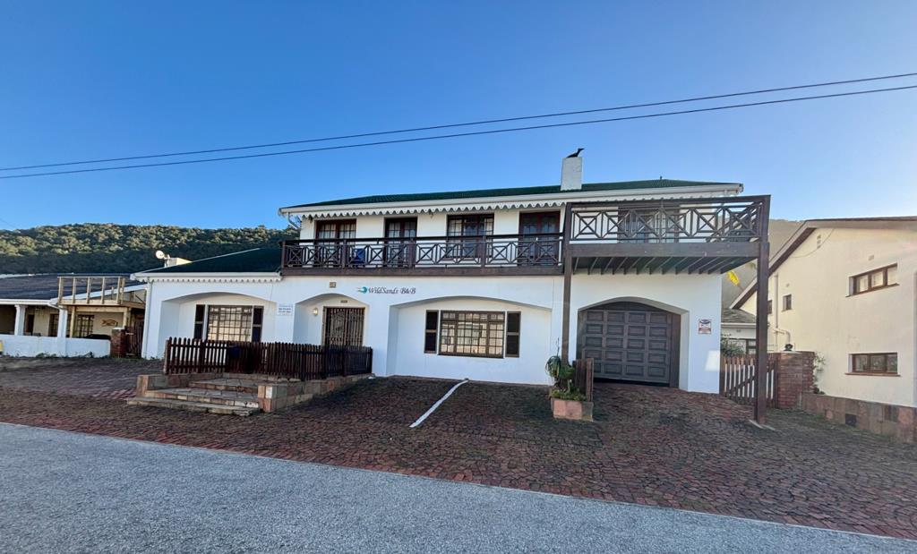 7 Bedroom House