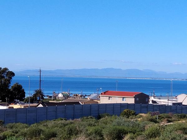 295 m² Land