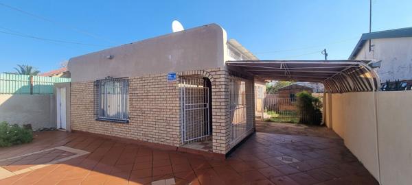 2 Bedroom House