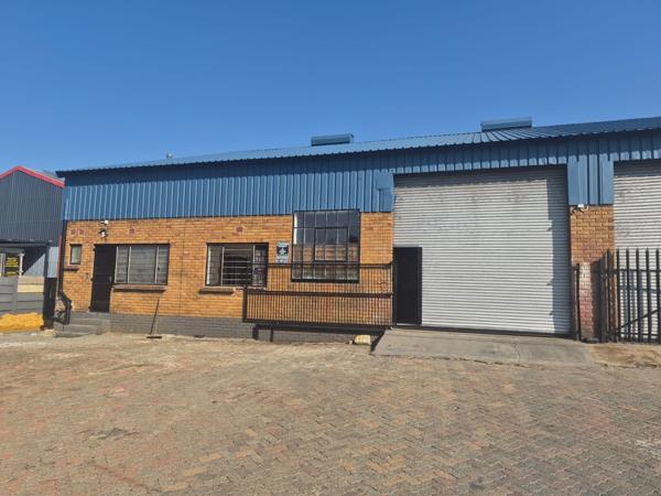 300 m² Industrial space