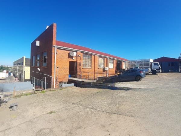 621 m² Industrial space