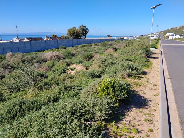 275 m² Land