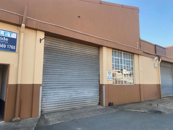 617 m² Industrial space