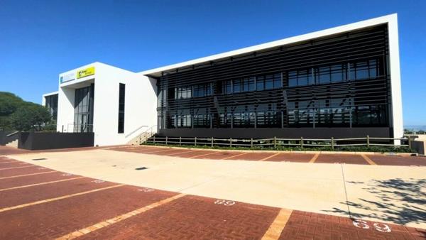 1 678 m² Office Space