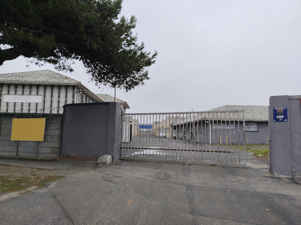 1 800 m² Industrial space