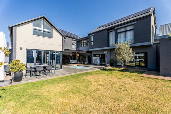 5 Bedroom House