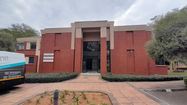 63 m² Commercial space