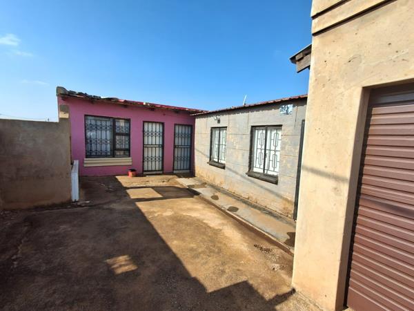 2 Bedroom House