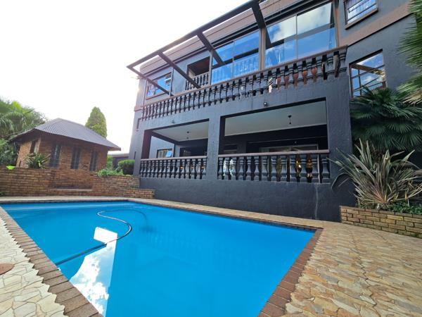 8 Bedroom House