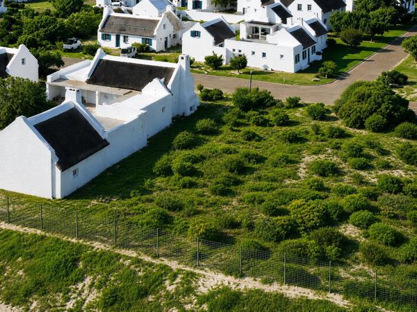 770 m² Land