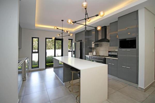 4 Bedroom Townhouse