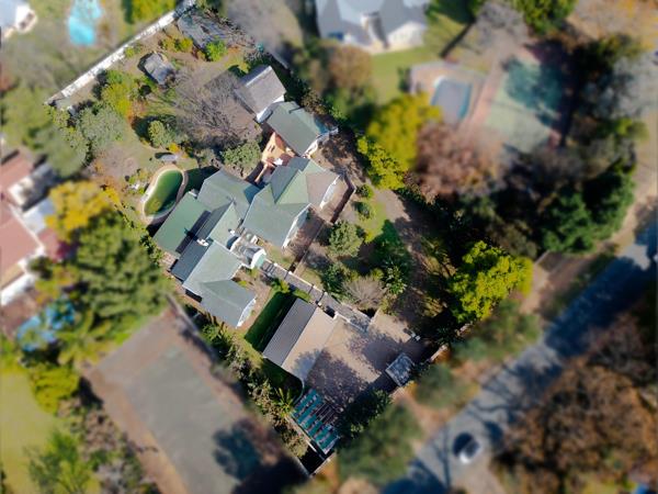 3 743 m² Land