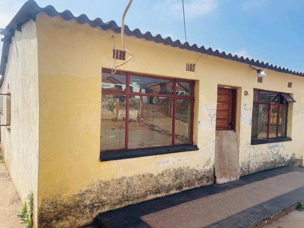 2 Bedroom House