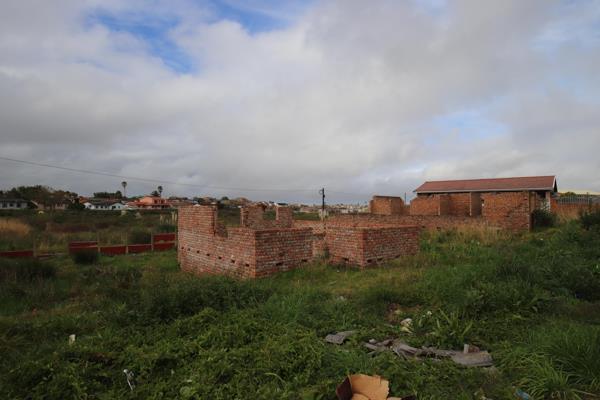 446 m² Land